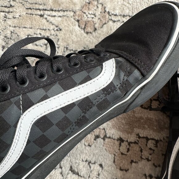 Custom Old Skool Vans - Picture 4 of 4